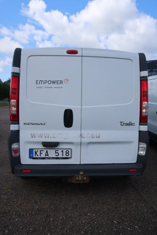 386116-3 Trafic 2.0 dCi Skåp, dragkrok,  verkstadsinredning, 114hk. -10