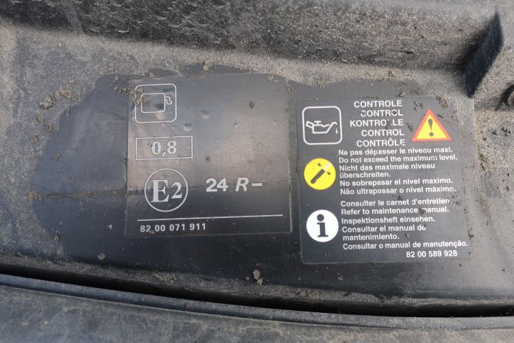 386116-36 Trafic 2.0 dCi Skåp, dragkrok,  verkstadsinredning, 114hk. -10