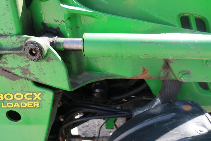 388133-12 JOHN DEERE 3720