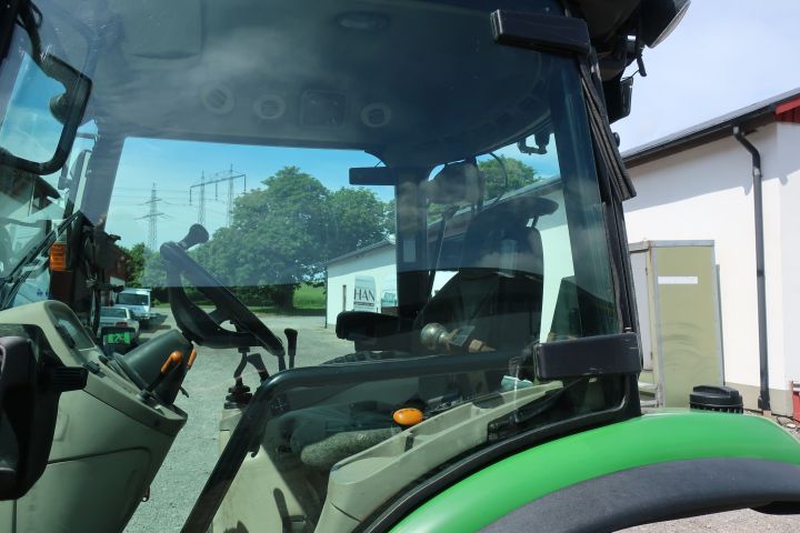 388133-16 JOHN DEERE 3720