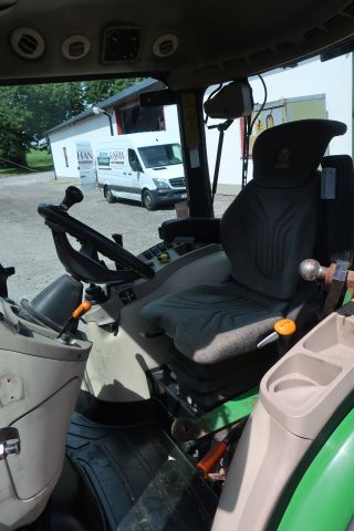 388133-17 JOHN DEERE 3720