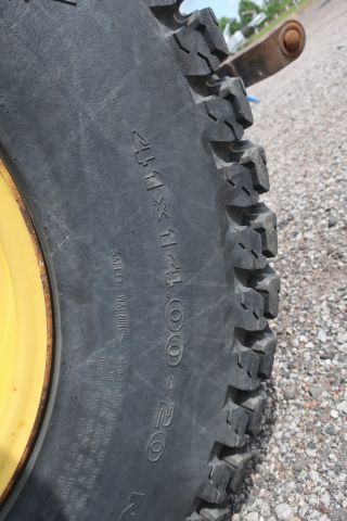 388133-30 JOHN DEERE 3720