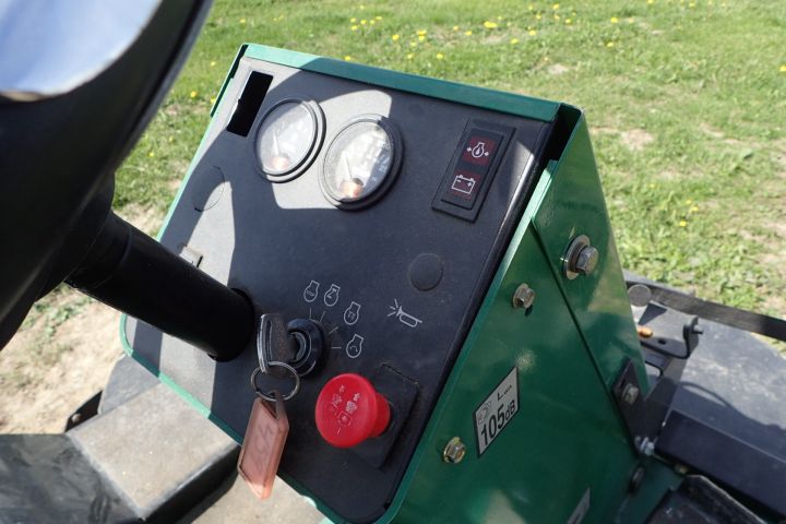 354317-9 Ransomes Frontline 728D