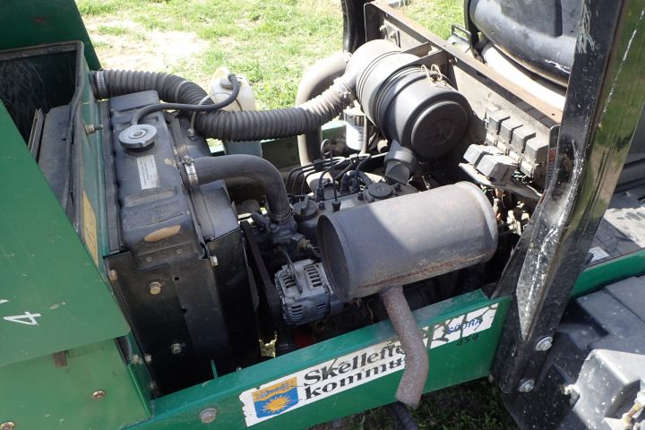 354317-14 Ransomes Frontline 728D