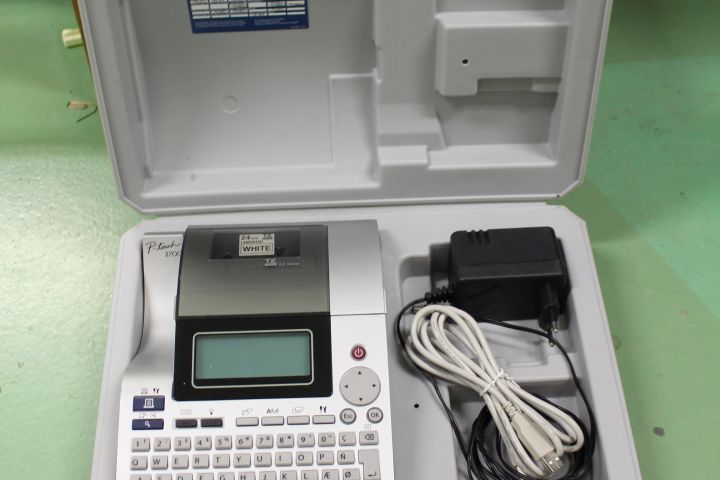 Brother P-touch 2700 - PS Auction - We value the future ...