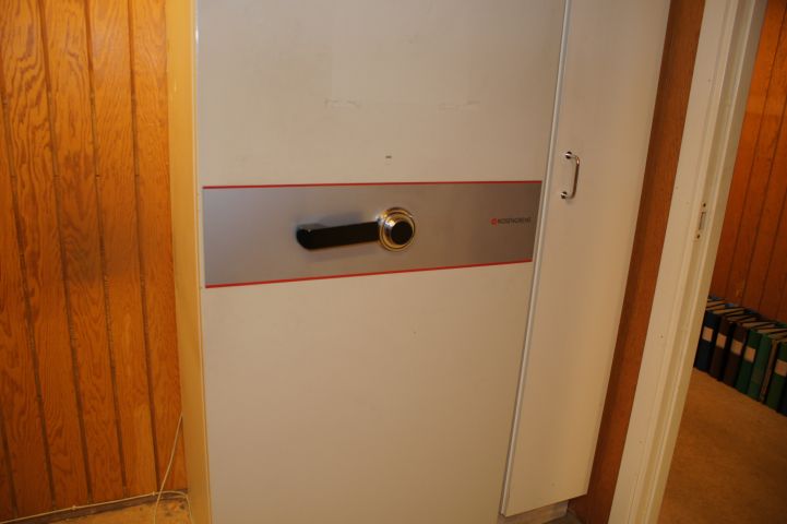268037-4 Säkerhetsskåp ROSENGREN