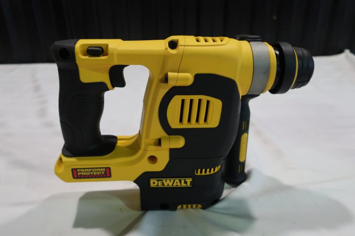 389363-5 DRILLHAMMER DCH253NT-XJ 18V