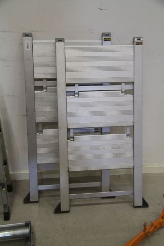 377103-4 Arbetsbockar Wibe 2 st samt gripklo 1 st