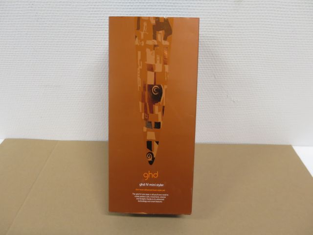 350905-1 ghd IV mini styler Straightener