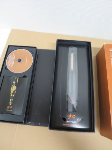 350905-3 ghd IV mini styler Straightener