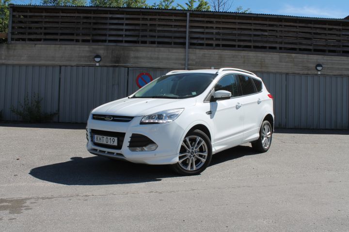 390679-4 Ford Kuga 2.0 TDCI AWD (163HK) - 14