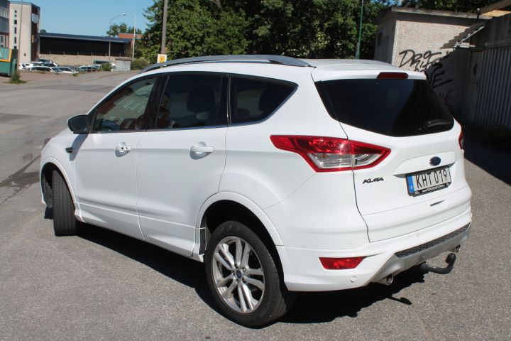 390679-7 Ford Kuga 2.0 TDCI AWD (163HK) - 14