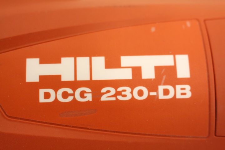 367489-3 Hilti DCG 230-DB