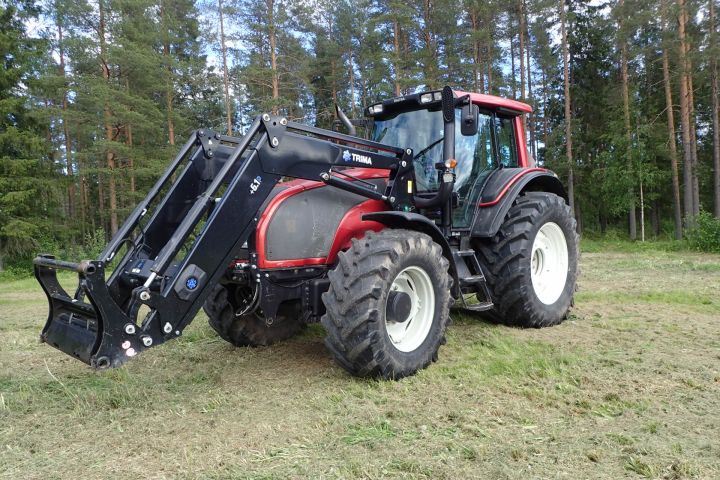 354370-1 Valtra T171 Hitech