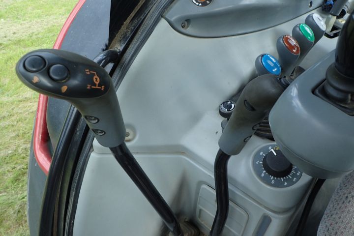 354370-37 Valtra T171 Hitech