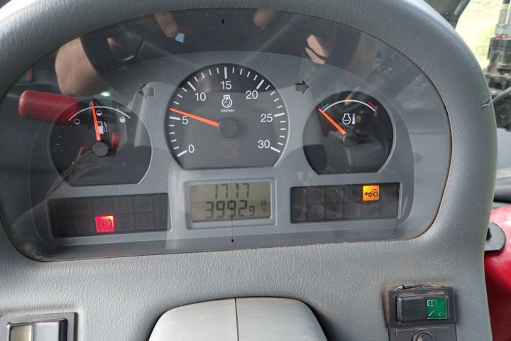 354370-45 Valtra T171 Hitech