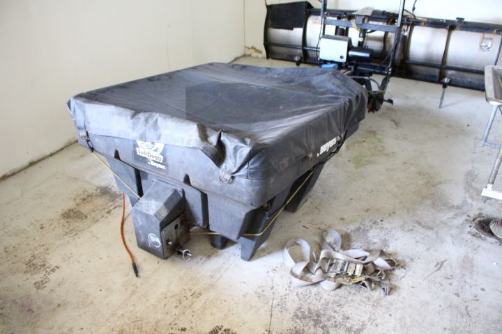 380840-1 Snöblad och sandspridare för montage på bil