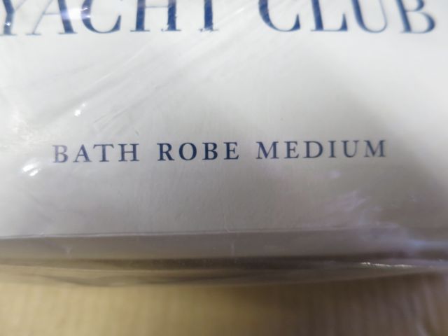 373972-2 Bathrobe Newport Yacht Club "M"