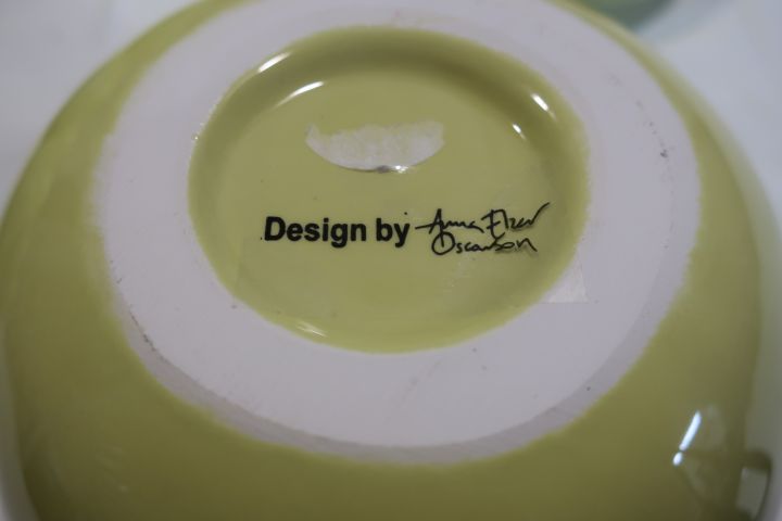 311343-18 Bowls, pillowcases, cloths & vases (New)