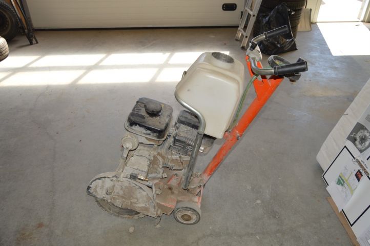 294653-5 Floor Sawing Husqvarna FS 305
