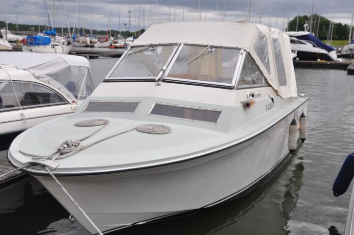 392706-7 Coronet 24 Weekender