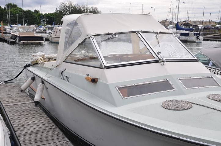 392706-8 Coronet 24 Weekender