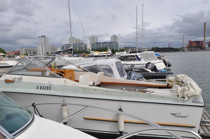 392706-15 Coronet 24 Weekender