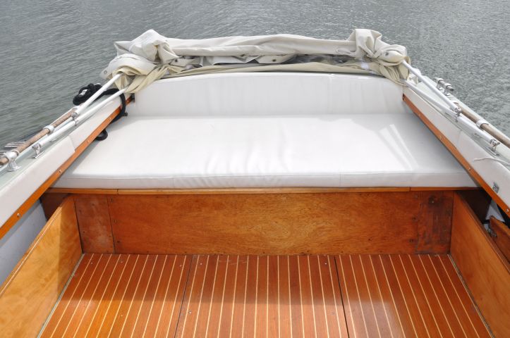 392706-24 Coronet 24 Weekender