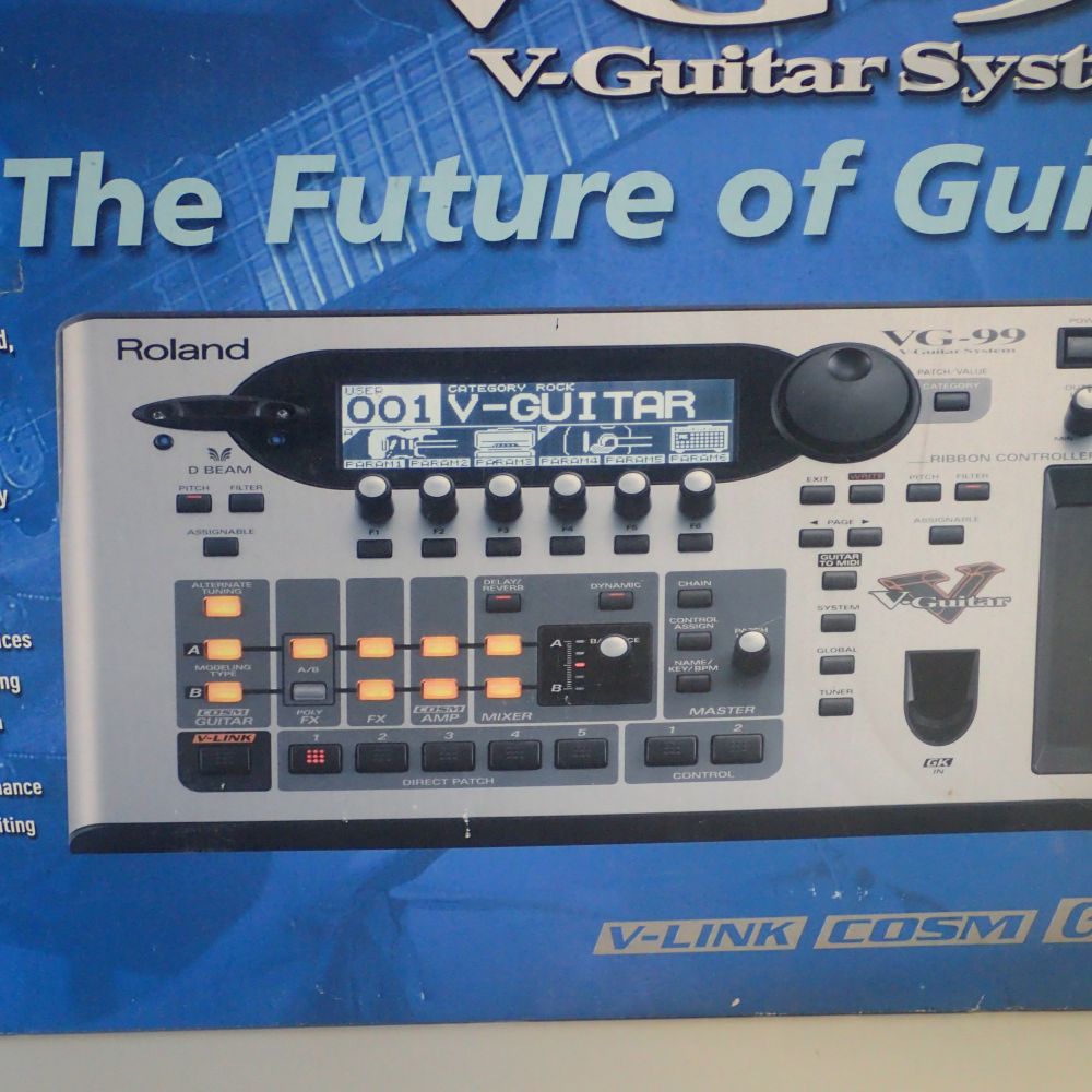 Roland Vg-99 guitar system
