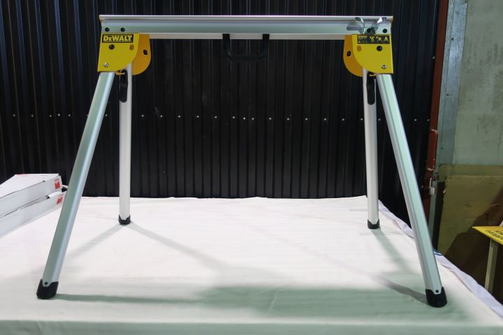 392713-4 Dewalt sawhorse!
