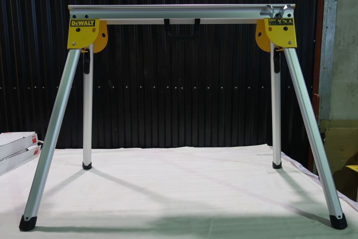 392715-1 Dewalt sawhorse!