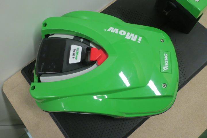 393108-3 Robotic mower Viking iMow MI 422.0 P