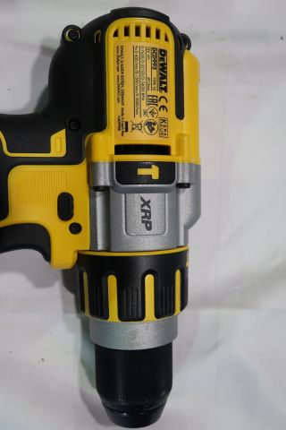 393238-4 DeWalt DRILLING SCREWDRIVER DCD995NT-XJ