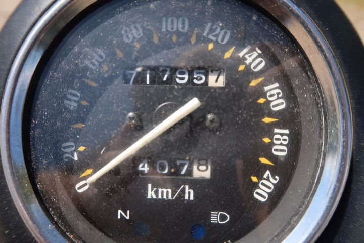 393311-27 Kawasaki VN800 "Bobber"