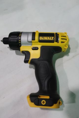393914-3 Dewalt screwdriver combi-package DCK210S2-QW