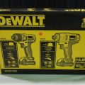 393914-9 Dewalt screwdriver combi-package DCK210S2-QW