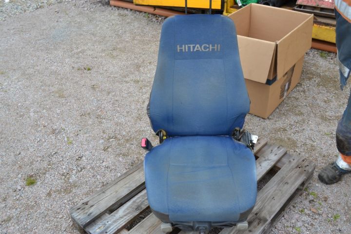 394105-3 Chair Hitachi