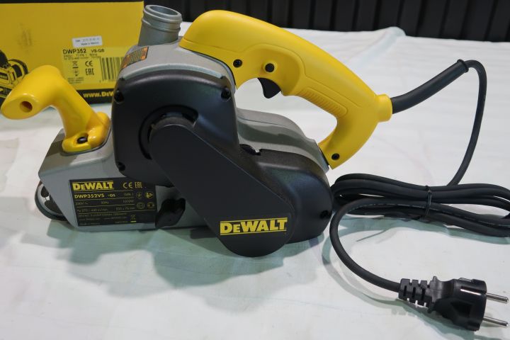 394294-4 DeWalt BELT SANDER DWP352VS-QS 75X533MM