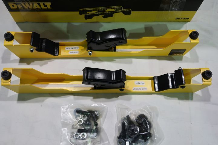 394299-1 DeWalt MOUNTING BRACKETS DE7025-XJ 2 pcs
