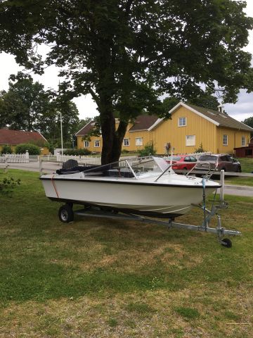 394332-12 Boat Nordkap 16-5