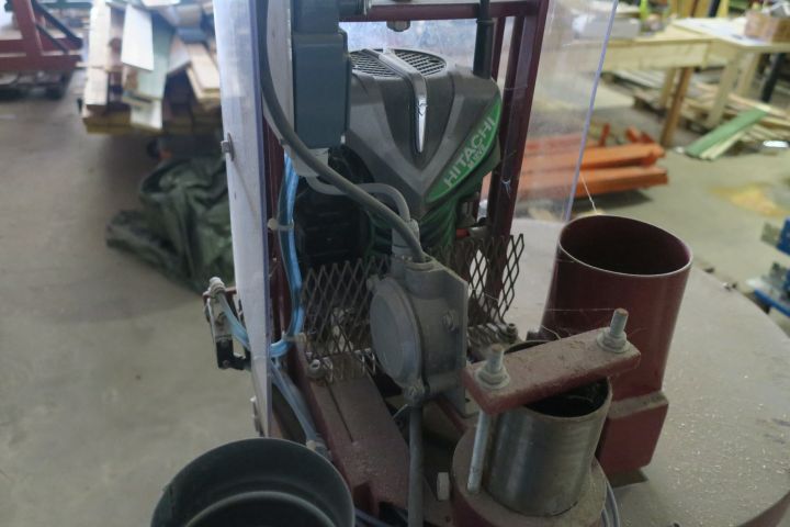 351743-5 List cutter, round with accompanying table