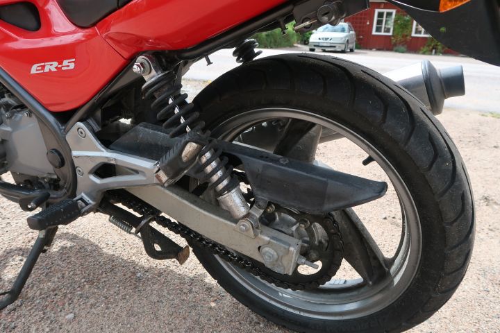 394745-16 Motorcycle Kawasaki ER 500 A