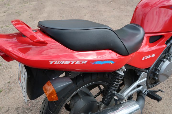 394745-20 Motorcycle Kawasaki ER 500 A