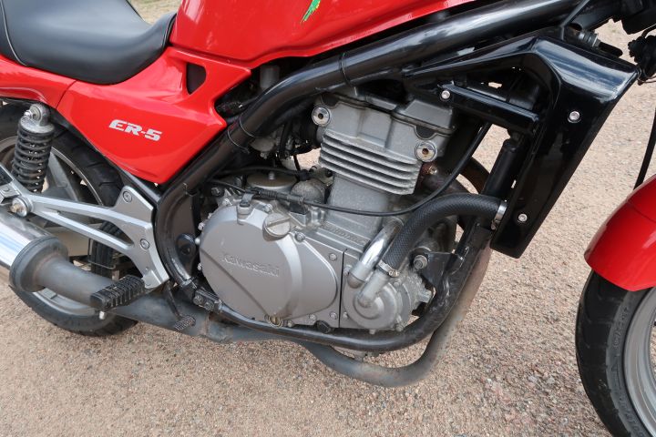 394745-25 Motorcycle Kawasaki ER 500 A
