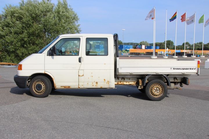 395196-2 VW Transporter T4 2.5 TDI Pickup, dragkrok, 88hk.-03