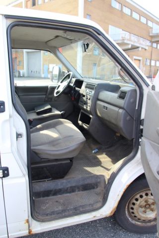 395196-17 VW Transporter T4 2.5 TDI Pickup, dragkrok, 88hk.-03