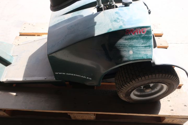 378202-9 GreenCar Bravo electric scooter