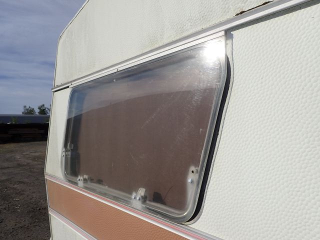 326715-34 POLARVAGNEN POLAR 530 S Reg: JFK262