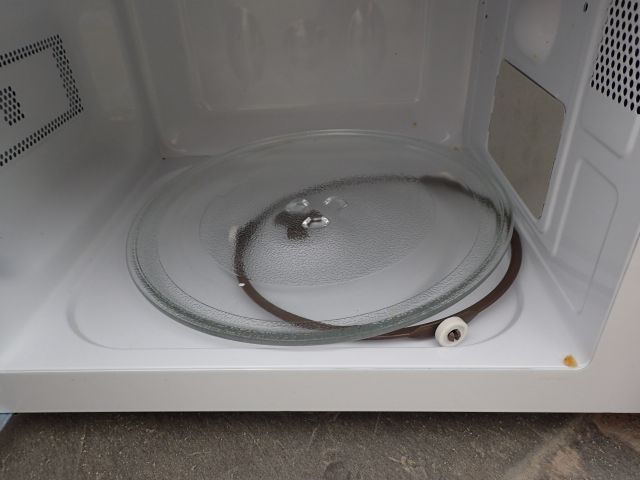 326723-9 Microwave Elis & Elsa