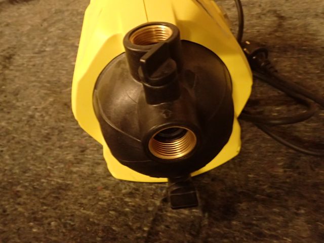261241-2 NY Vattenpump Kärcher GP 40